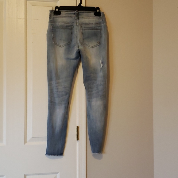 Indigo Rein - Picture 2 of 5